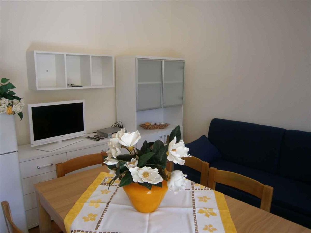 Holiday Home In Bibione 24579 Экстерьер фото